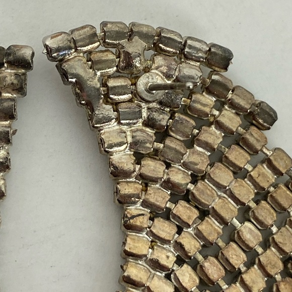 Vintage 80’s Rhinestone Drop Earrings 3-inches. All stones in place. No backing - Picture 5 of 7